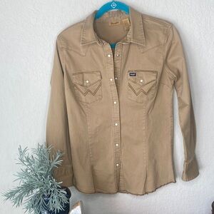 Wrangler Women’s Cotton Tan Western Snap Shirt Small